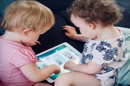 the-ultimate-guide:-10-must-have-technological-tools-for-your-child’s-education