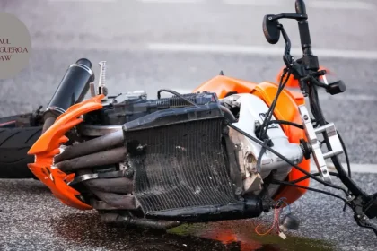 motorcycle-accident-lawyer-in-tampa,-fl:-navigating-legal-representatio-your-essential-guide